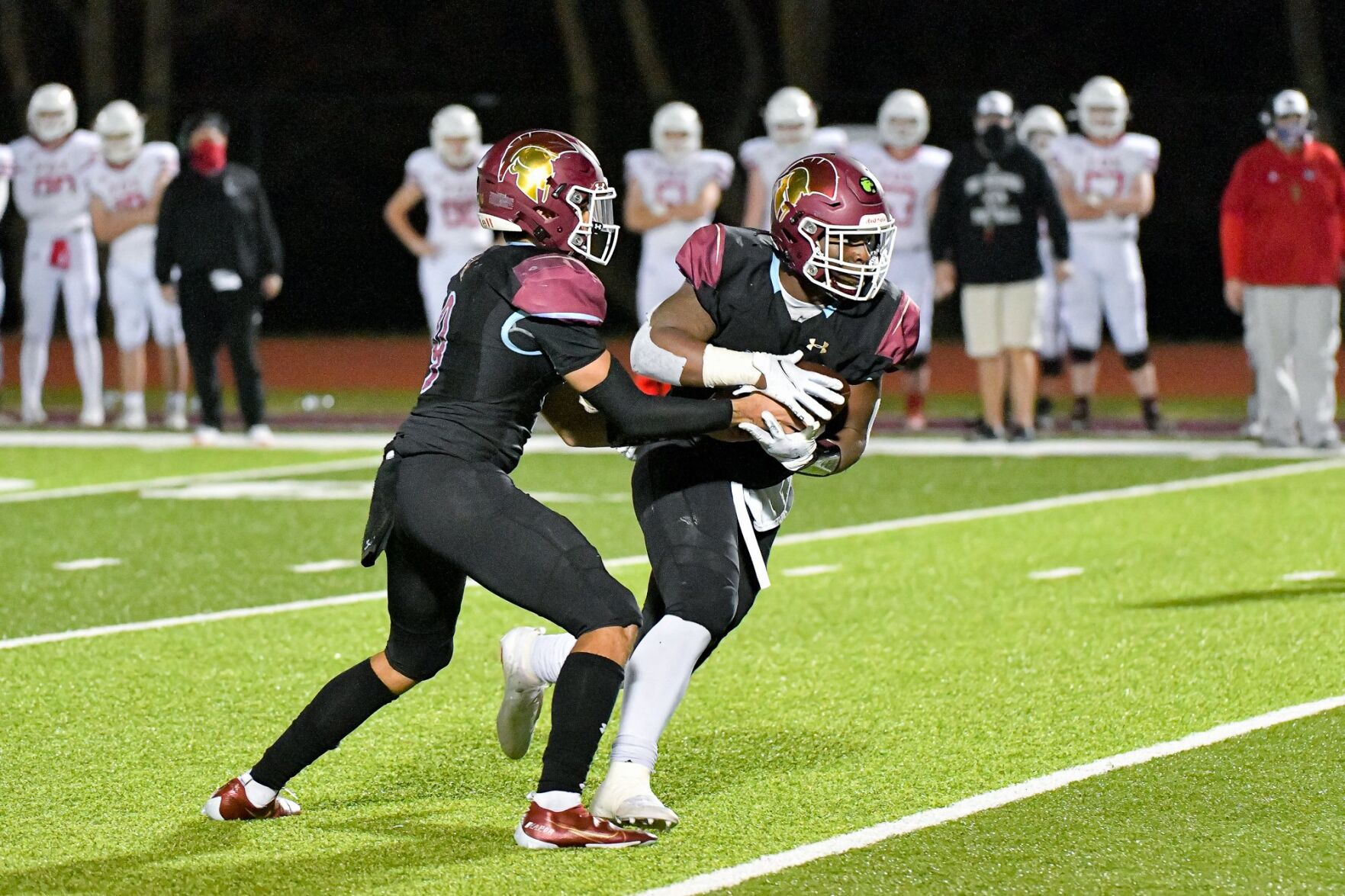 11/20/2020 - Football - C6 State Semifinal - Fox at De Smet